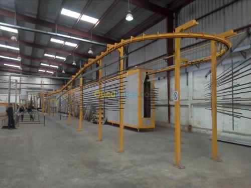 EXTRUSION DE PROFILE D'ALUMINIUM