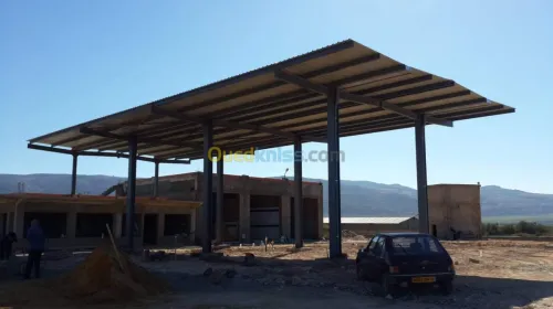 Revêtement en alucobond / murs rideaux