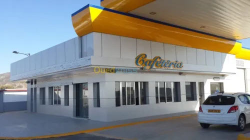 Revêtement en alucobond / murs rideaux