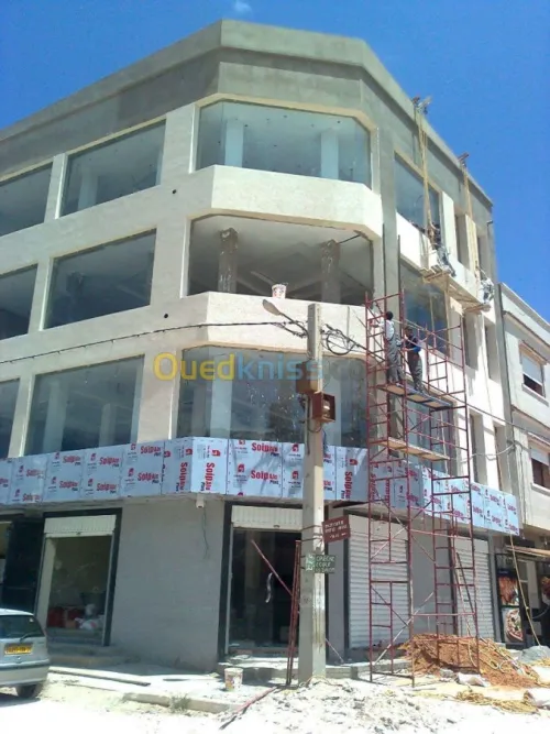 Revêtement en alucobond / murs rideaux