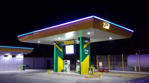 Revêtement en alucobond / murs rideaux