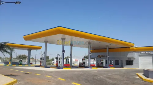 Revêtement en alucobond / murs rideaux