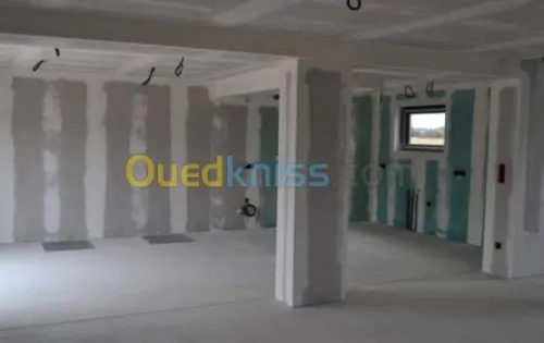 Revêtement en alucobond / murs rideaux