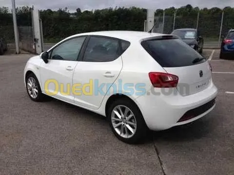 Locations De Voitures Rental Car