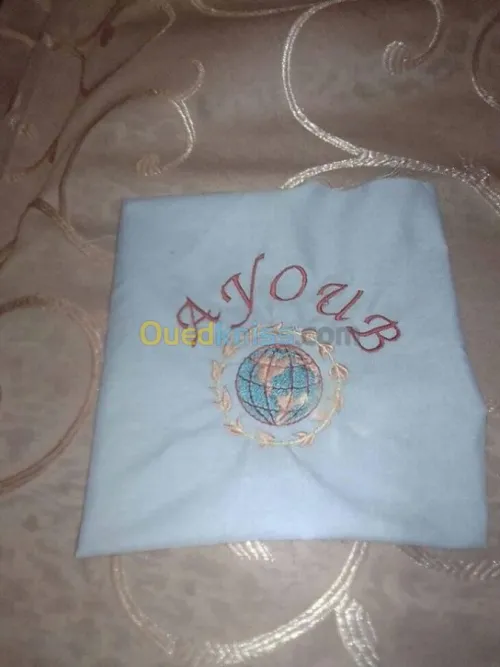 logo en broderie 