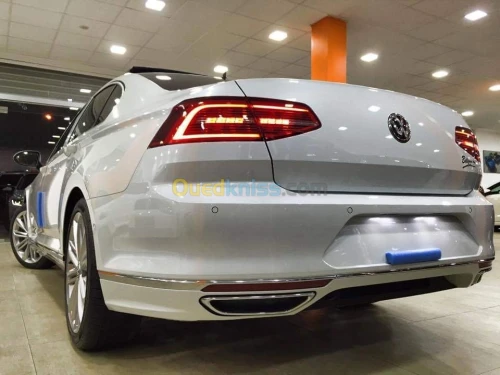 Locations voiture vip avec chauffeur