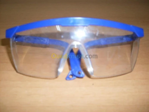 casquette + lunette + casque de sécuri