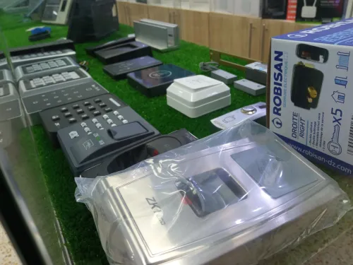 CONTROLE D'ACCES ET ACCESSOIRES