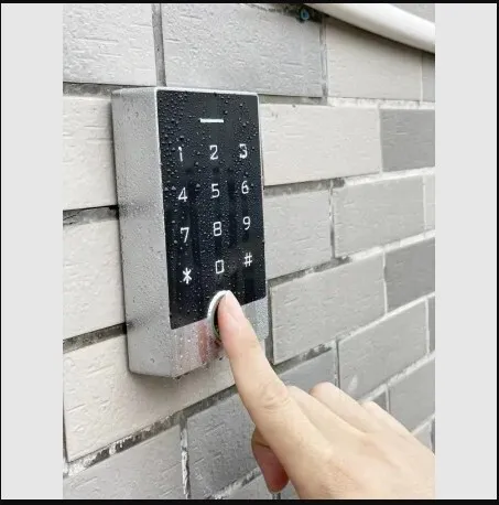 CONTROL D'ACCES AVEC EMPREINTE MT-CA54