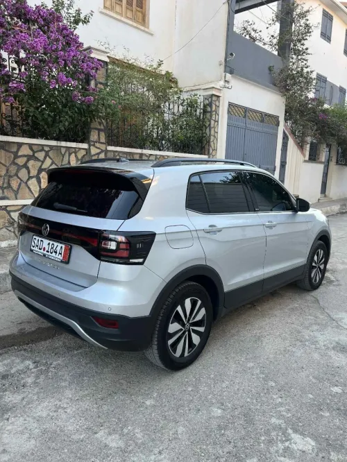 Volkswagen T-Cross 2023 Moove