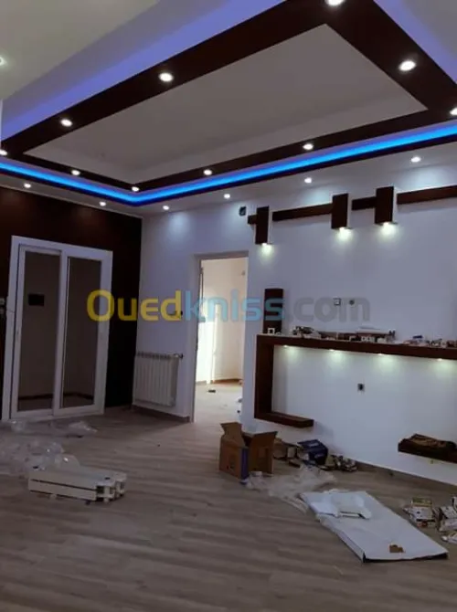 Décoration de placo platre et pvc