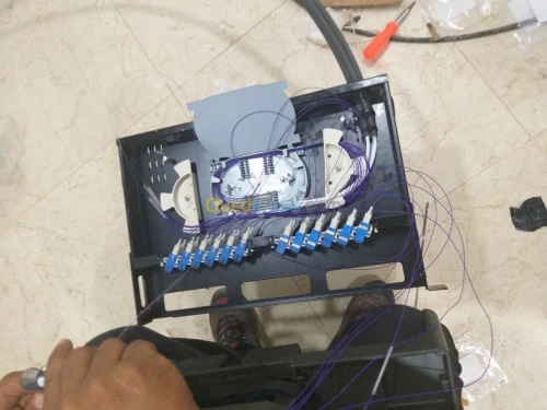 Travaux de fibre optiques et installat