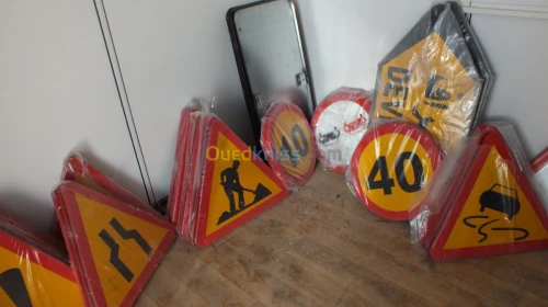 panneaux de signalisation et marquage 