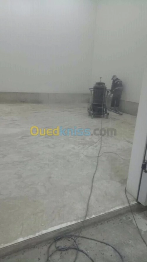 revêtement de sol epoxy et ponçage