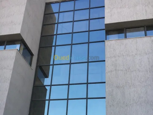 Façade Mur Rideau Haut de Gamme en Aluminium et Verre , Intervention Nationale