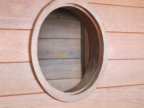 Vernisseur pour tous les types de bois