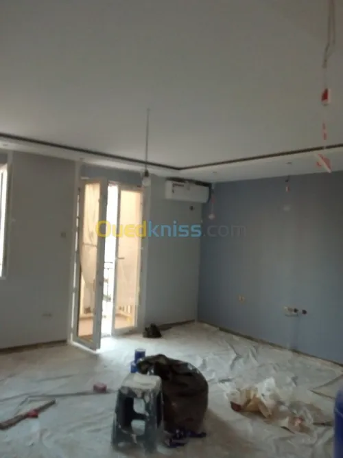 Peintre enduiseur décorateur