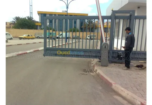 portail industriel automatique