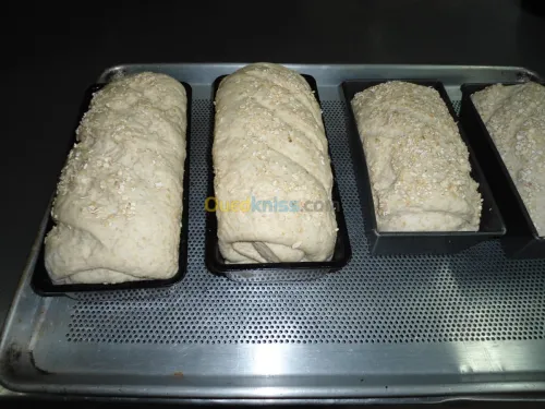               تكوين في اعداد الخبز