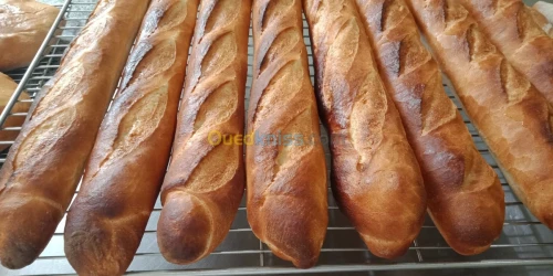               تكوين في اعداد الخبز