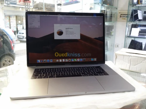 MacBook pro TouchBar 2017 i7 16Go 256