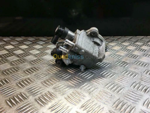 POMPE HP VOLKSWAGEN ET AUDI 03L130755D..