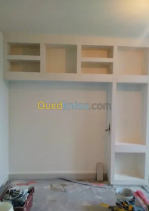 Plaquiste peintre jointeur