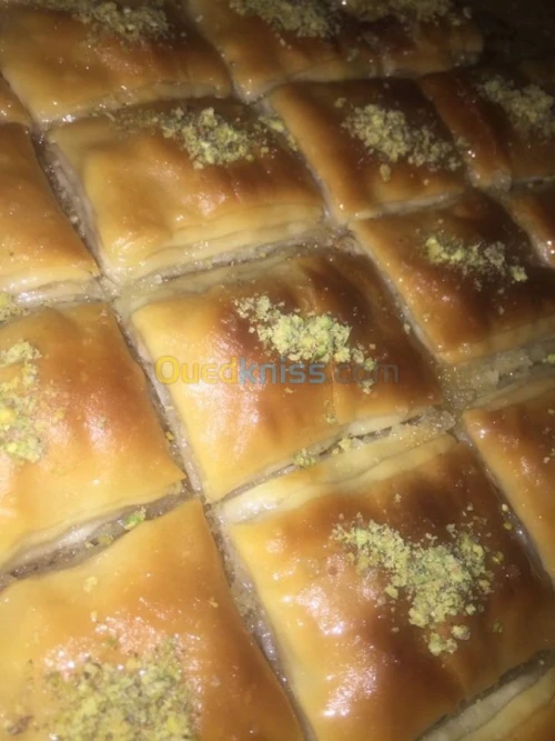 Gâteaux orientaux et secs sur commande