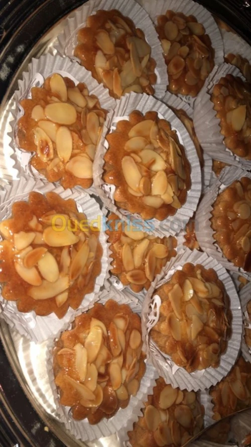 Gâteaux orientaux et secs sur commande