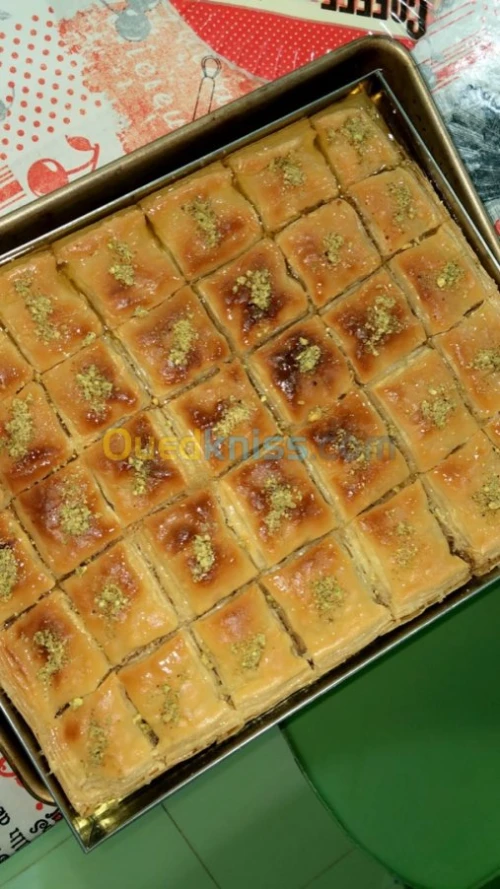 Gâteaux orientaux et secs sur commande
