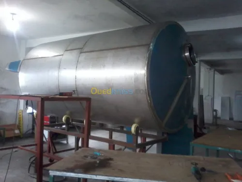 TANK ET CITERNES DE STOCKAGE  @