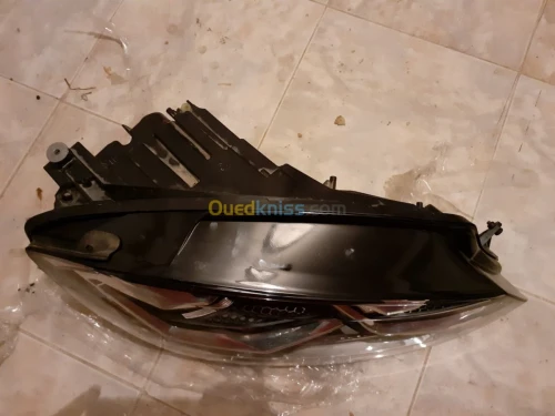   rénovation de phares auto