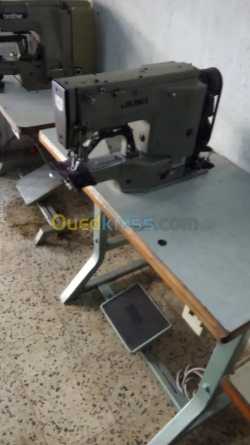 Machine à Coudre 