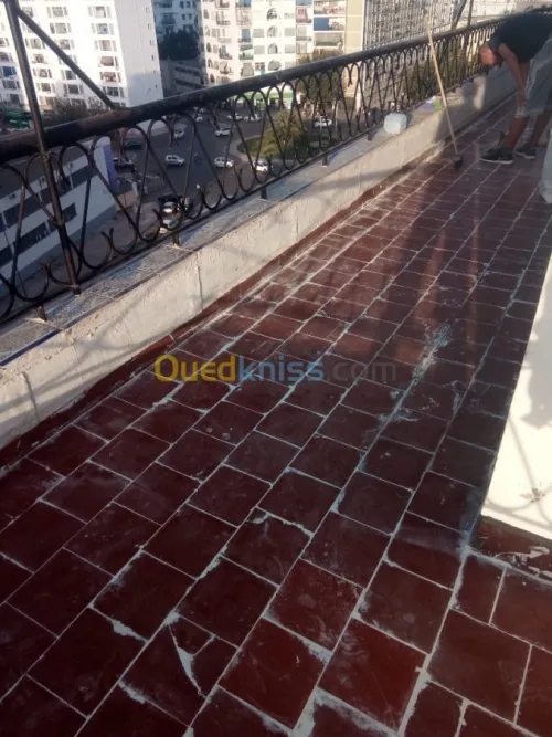 tous travaux d'etancheité  . resine