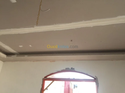 Travaux de revêtement interieur