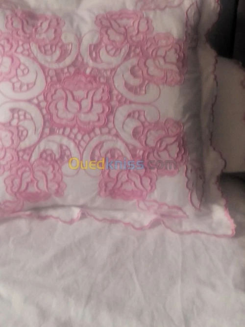 drap brodé