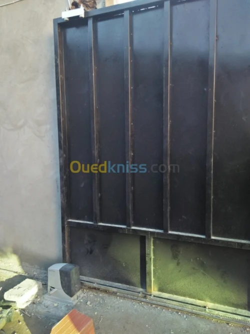 Rideaux électrique et portailles 