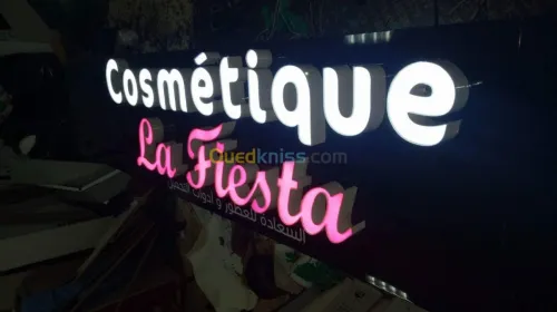 habillage, panneaux lumineuses 