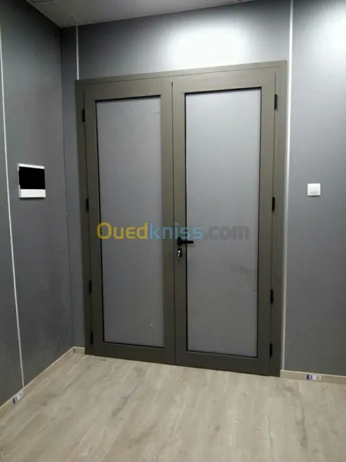 Porte blindée en aluminium 