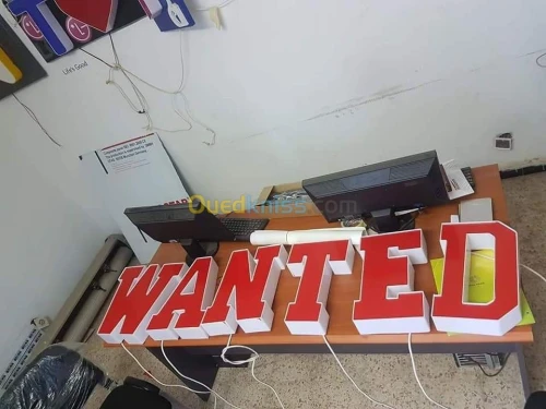 Lettre lumineuses en relief حروف ضوئية بارزة واللافتاات الاشهارية 