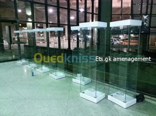 Vitrine d'exposition 