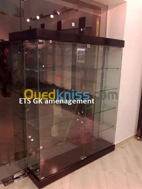 Vitrine d'exposition 