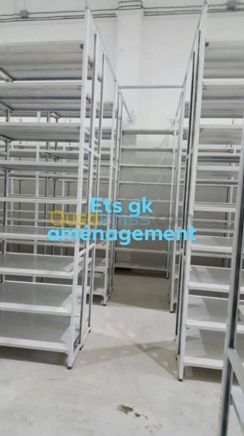 Rayonnage métallique 