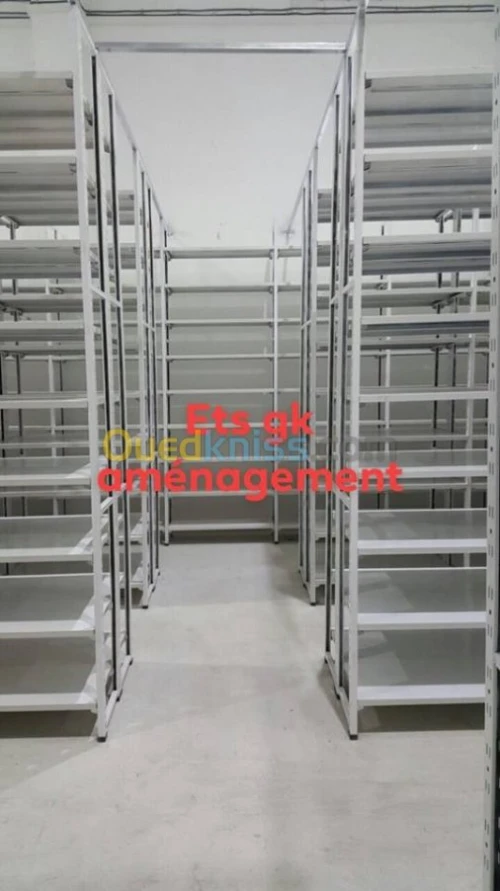 Aménagement supérette magasin entrepôt