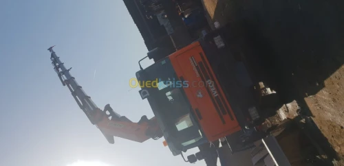 Camion grue 14 tone 18 mètres 