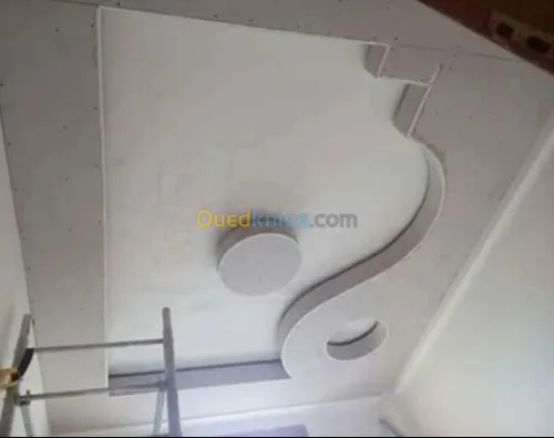 Placoplat et pvc et habillage murale