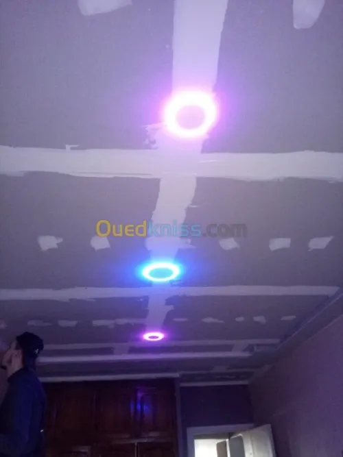 Placoplat et pvc et habillage murale