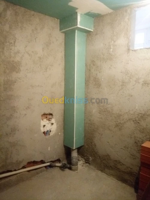 Placoplat et pvc et habillage murale