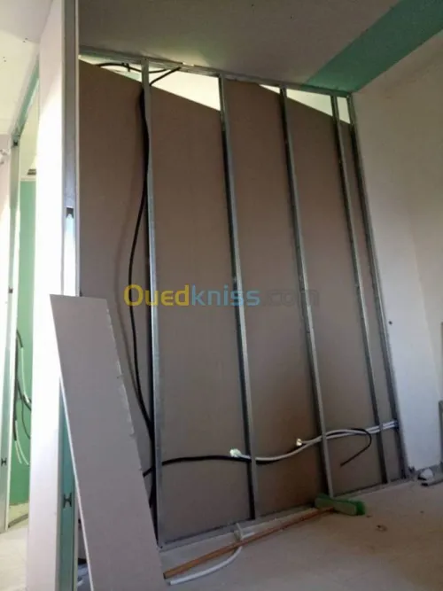 Placoplat et pvc et habillage murale