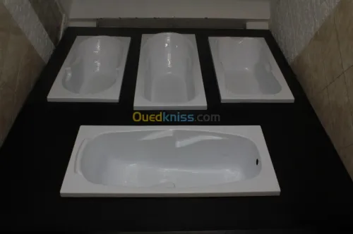 FABRICANT DE BAIGNOIRES ET D'ARTICLES